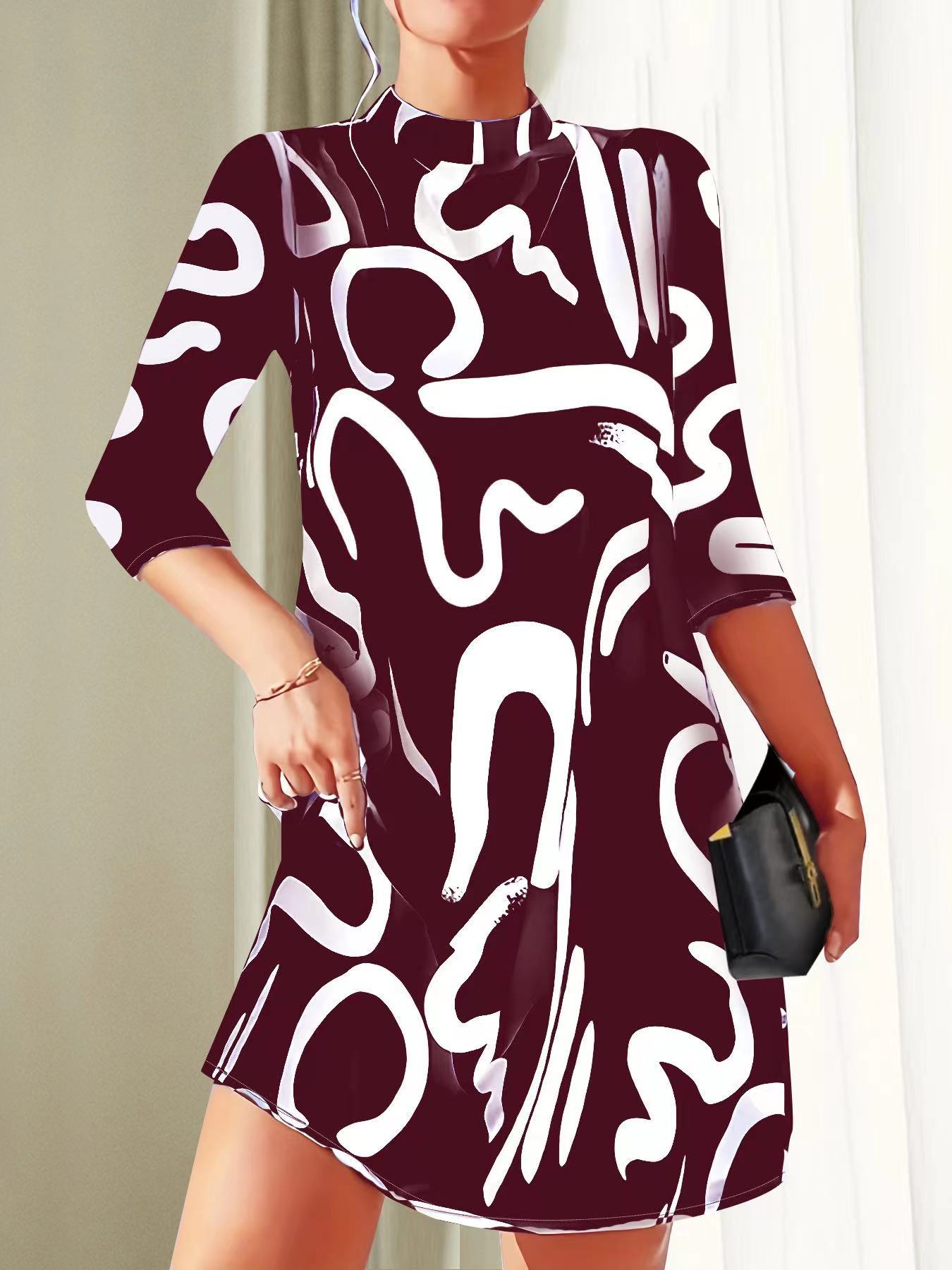 Alanna - Stylish and Comfortable Dress with Trendy Autumn Print