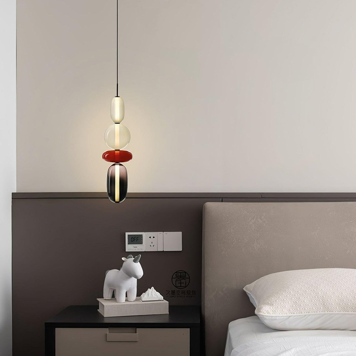 Mira – Glass Pendant Light