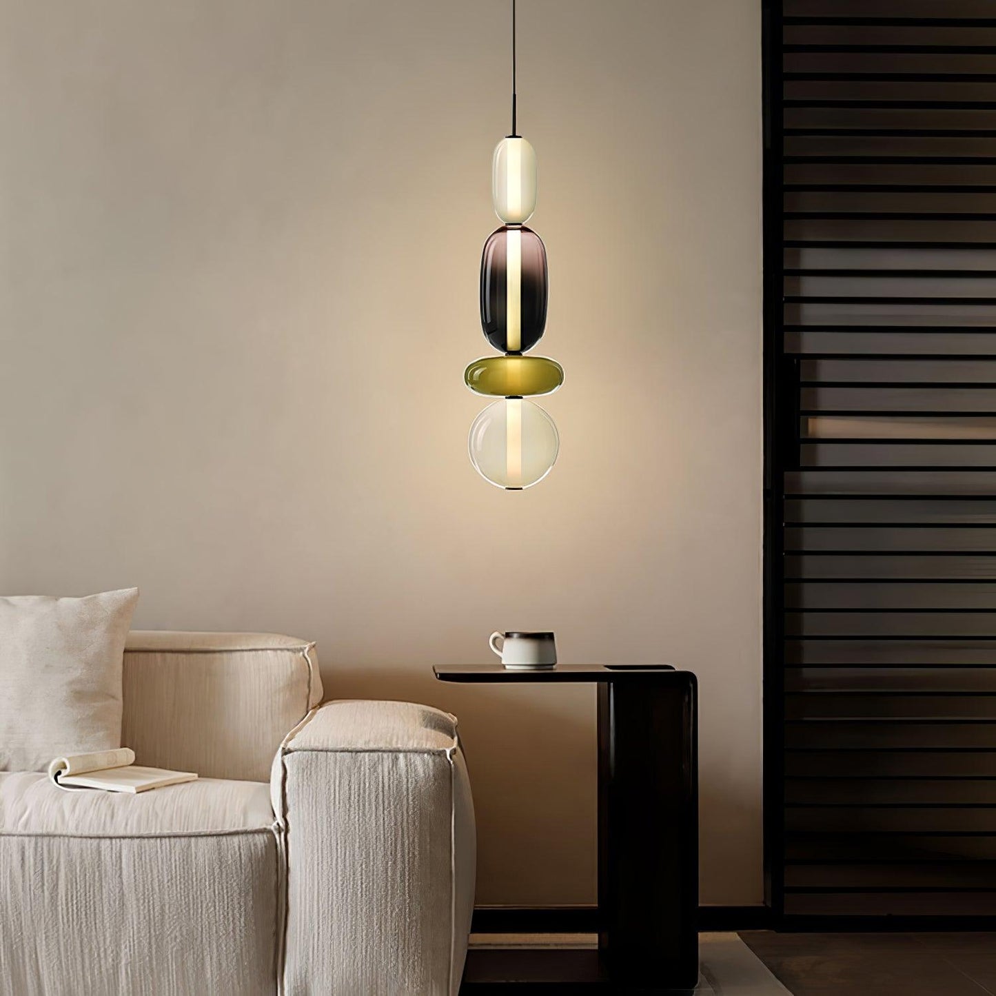 Mira – Glass Pendant Light