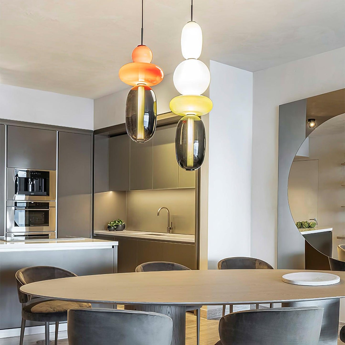 Mira – Glass Pendant Light