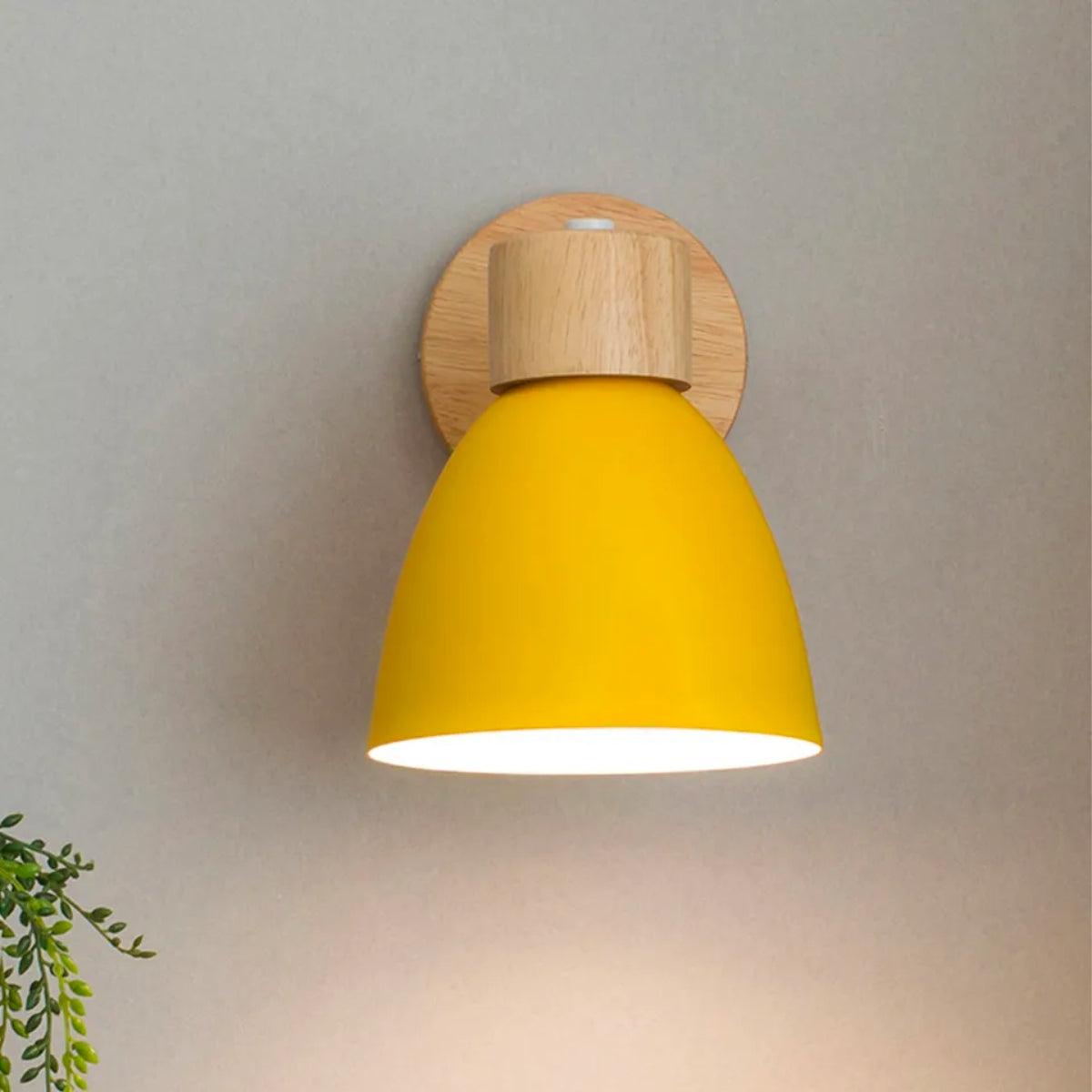 Tublora - Nordic Wall Lamp With Pink Shade And Wood Body
