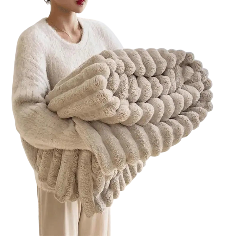 Lumora - ComfortCuddle Plush Fleece Throw Blanket Super Soft