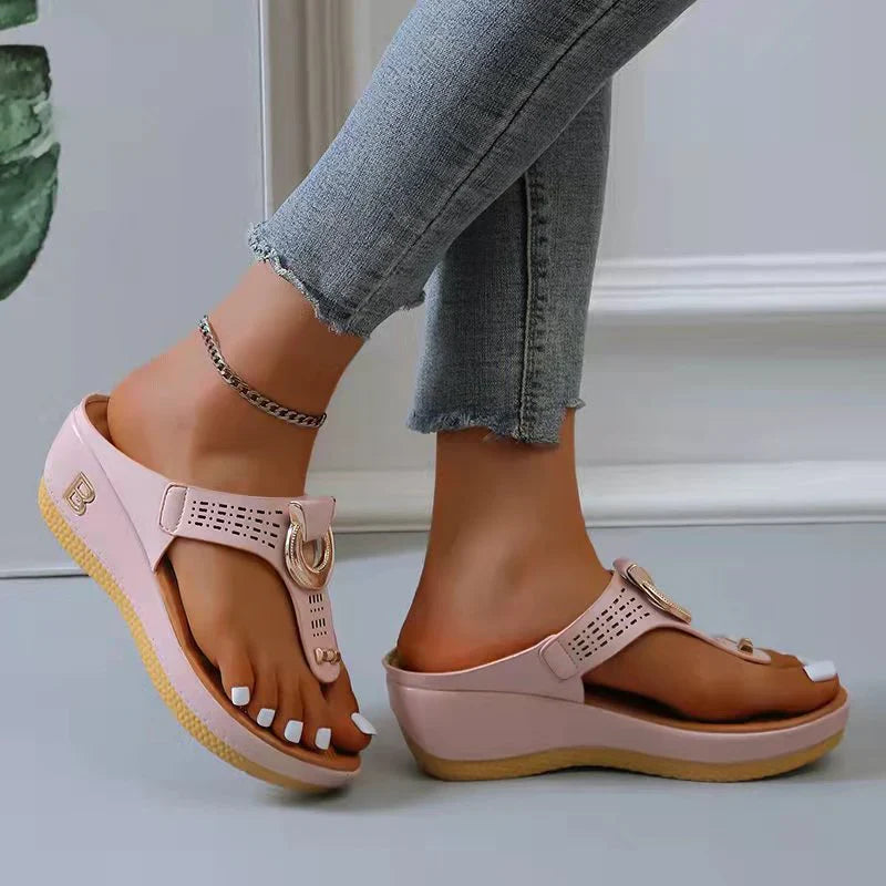Eira - Stylish Orthopedic Wedge Sandals with Adjustable Fit