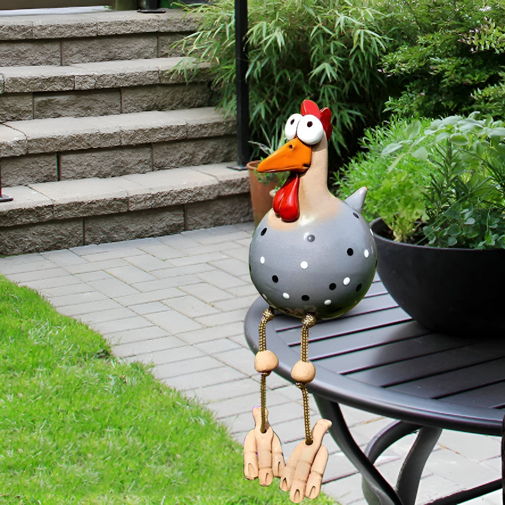Planora - Funny Large Eyed Chicken Garden Statue Outdoor Decor