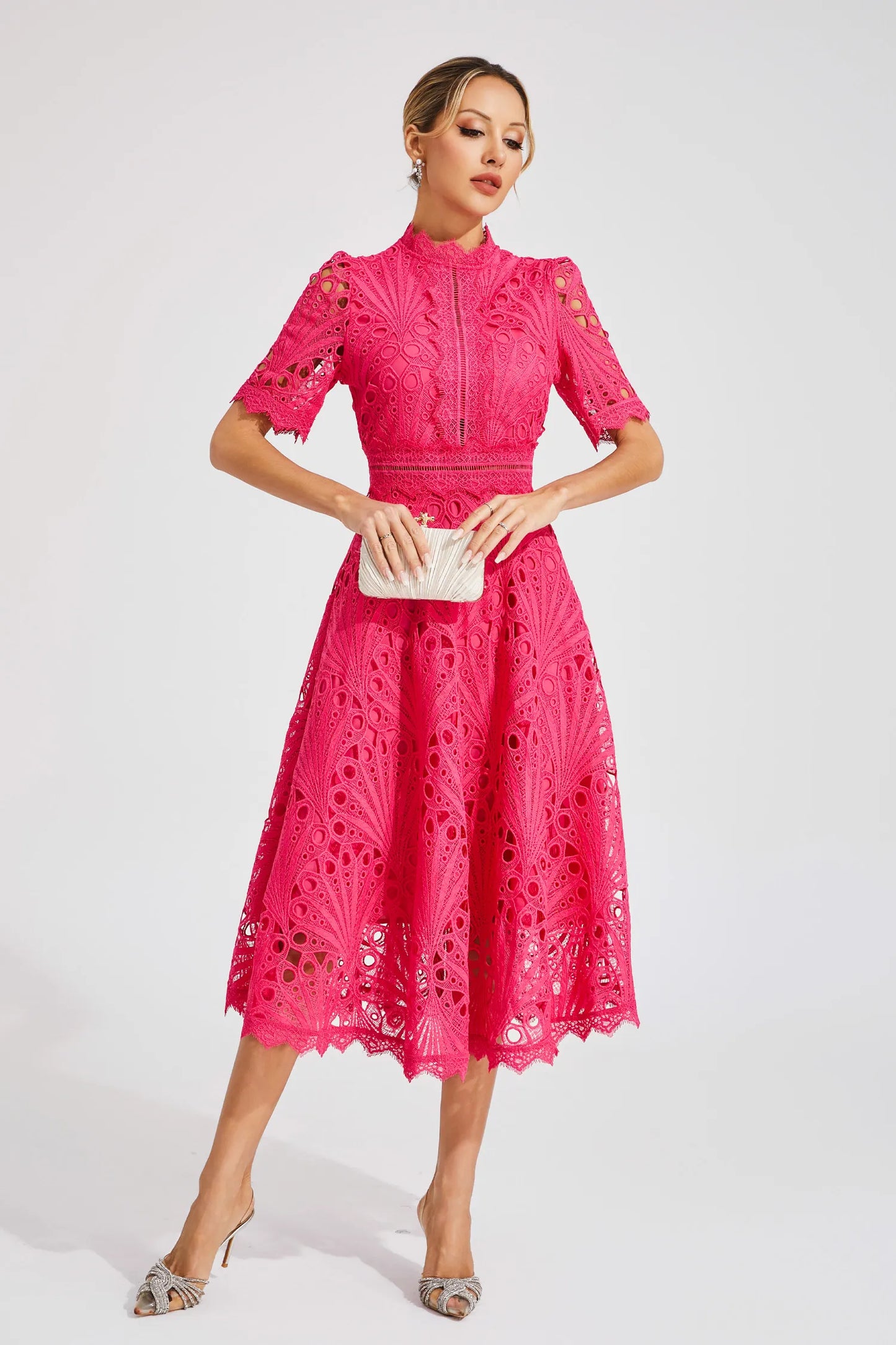 Lesley - Elegant Lace Midi Dress for Women with Flattering Silhouette
