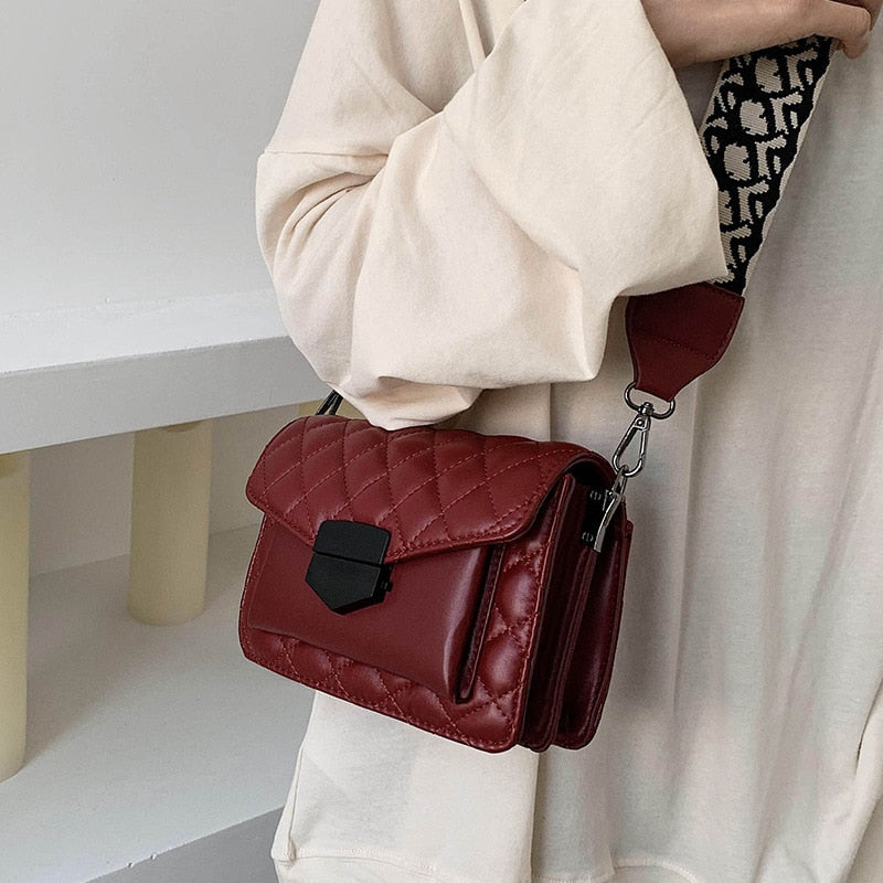 Renee - Luxurious Ladies Handbag with Stylish Design and Spacious Compartments