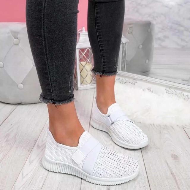 Daisie - Stylish Orthopedic Slip-On Women's Sneakers for All-Day Comfort