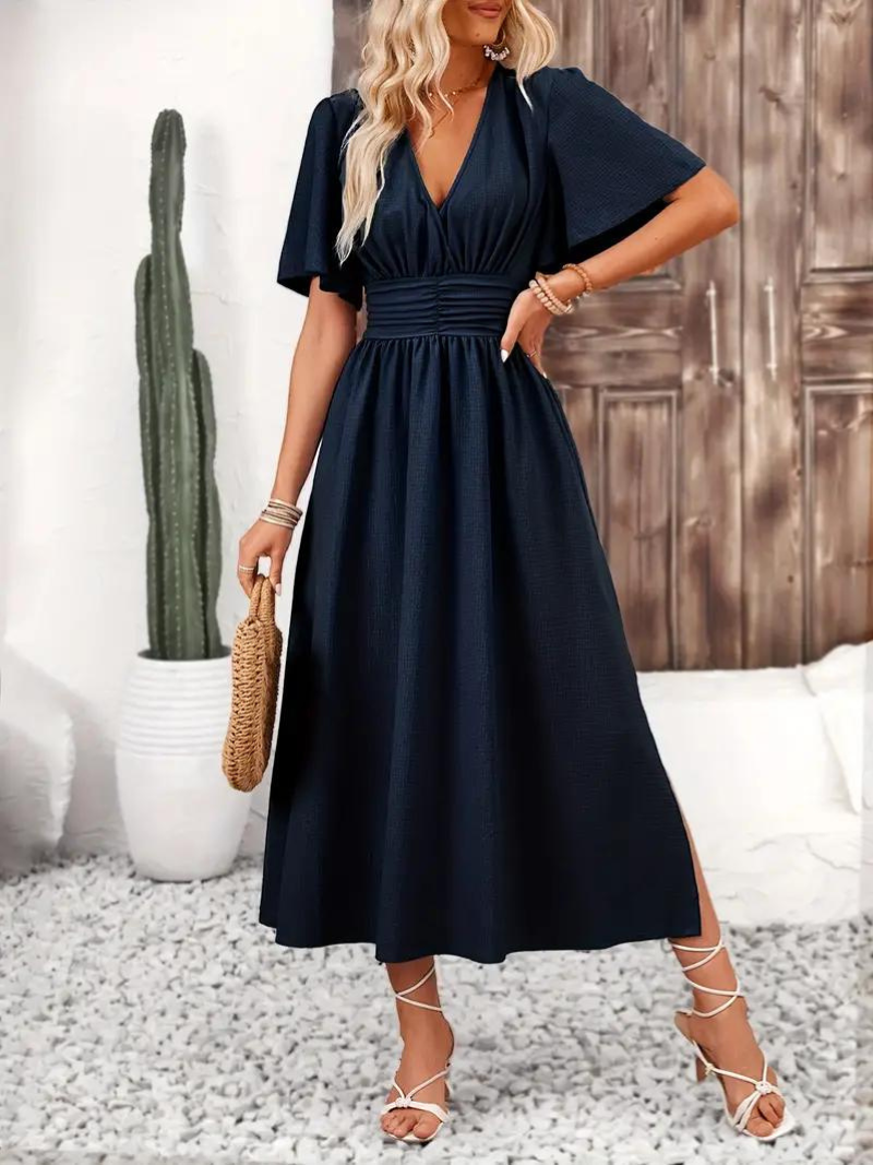 Vespera - Elegant Long Dress for Women with V-neck and Short Sleeves