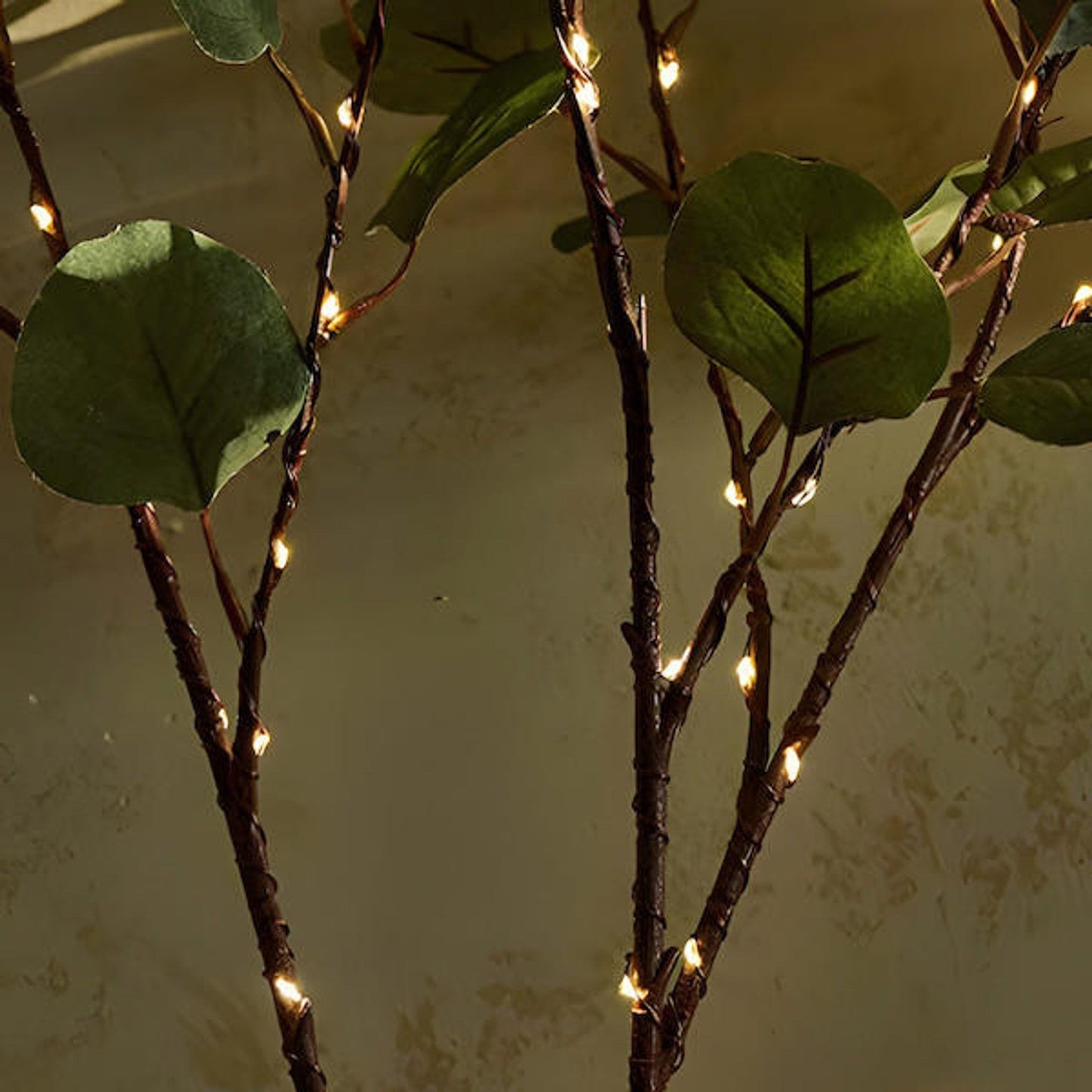 Vioren - Fairy Light Olive Twig Branch for Home Decor With Twinkling