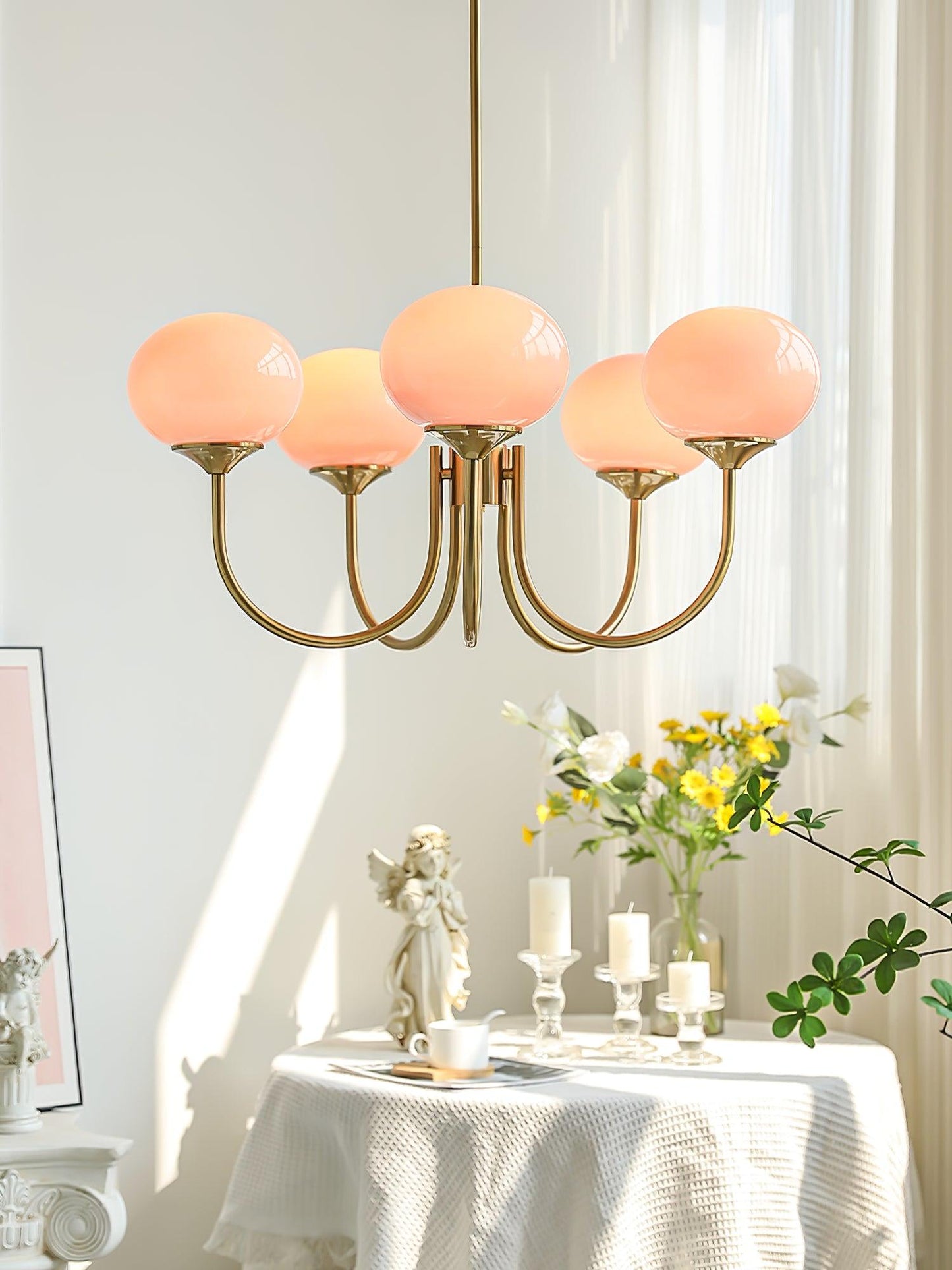 Mysten - AuroraGlow Marshmallow Chandelier Pink Glass Globes