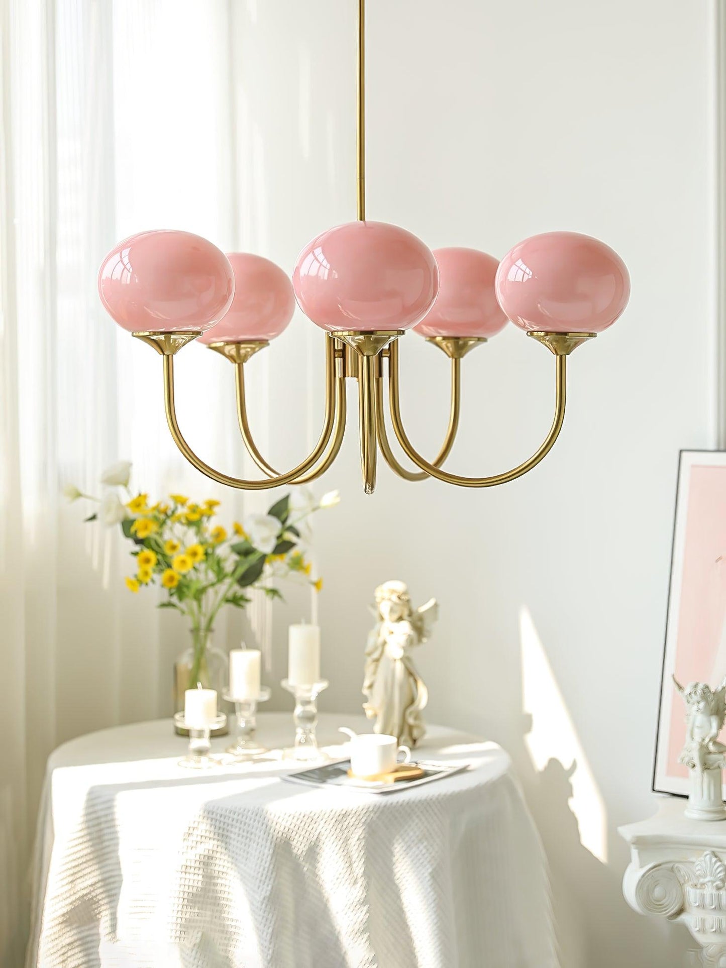 Mysten - AuroraGlow Marshmallow Chandelier Pink Glass Globes