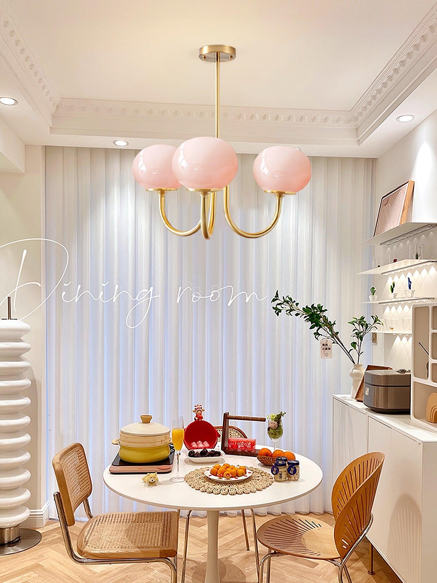 Mysten - AuroraGlow Marshmallow Chandelier Pink Glass Globes