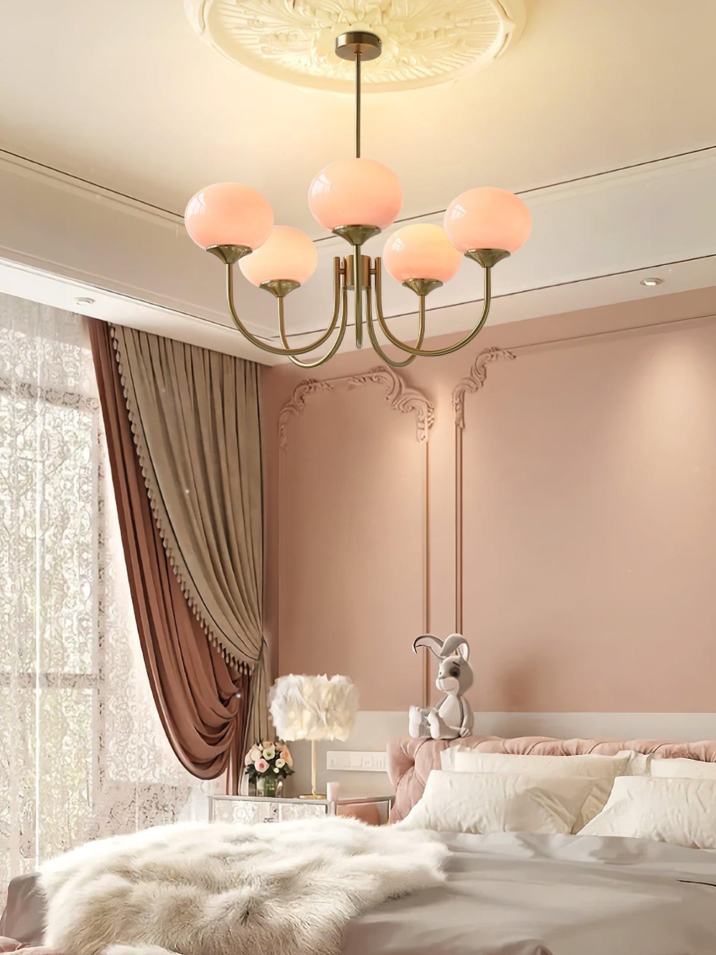Mysten - AuroraGlow Marshmallow Chandelier Pink Glass Globes