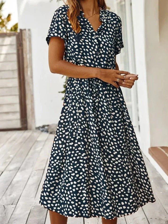 Niamh - Stylish Women's Vintage Dress with A-line Cut and Elegant Sleeves
