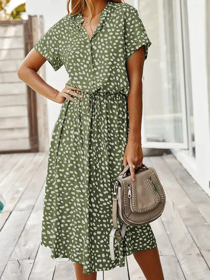 Niamh - Stylish Women's Vintage Dress with A-line Cut and Elegant Sleeves