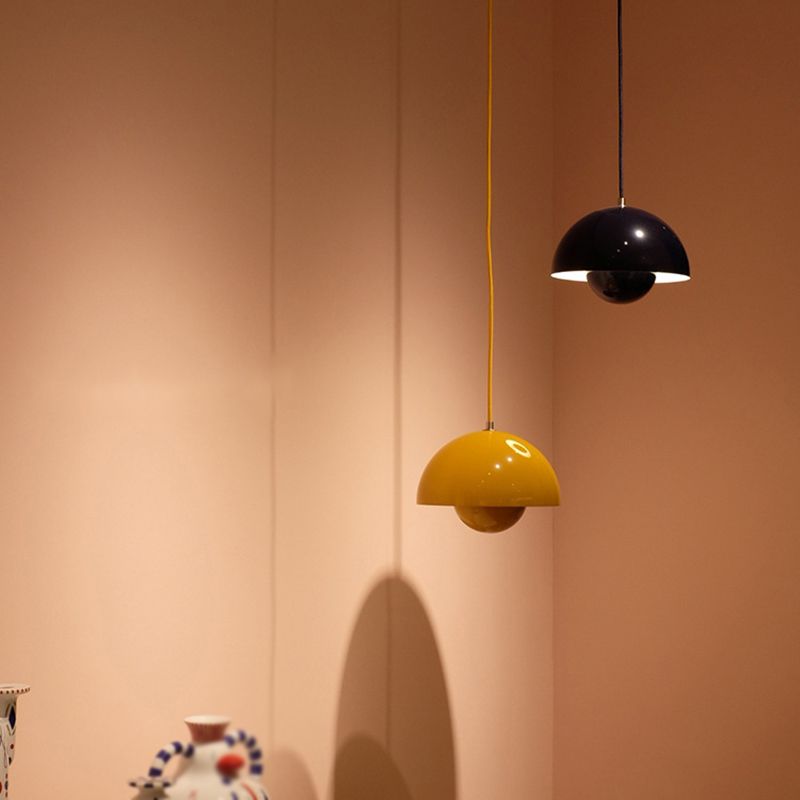 Craftora - Modern Planter Pendant Light In Scandinavian Metal