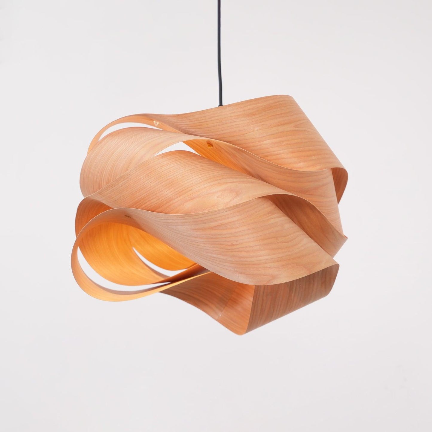 Starvia - Natural Wood Pendant Lamp With LED Lighting For Modern Homes