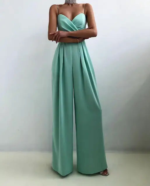 Audrina- Elegant Women's Sleeveless Jumpsuit with Flattering Design
