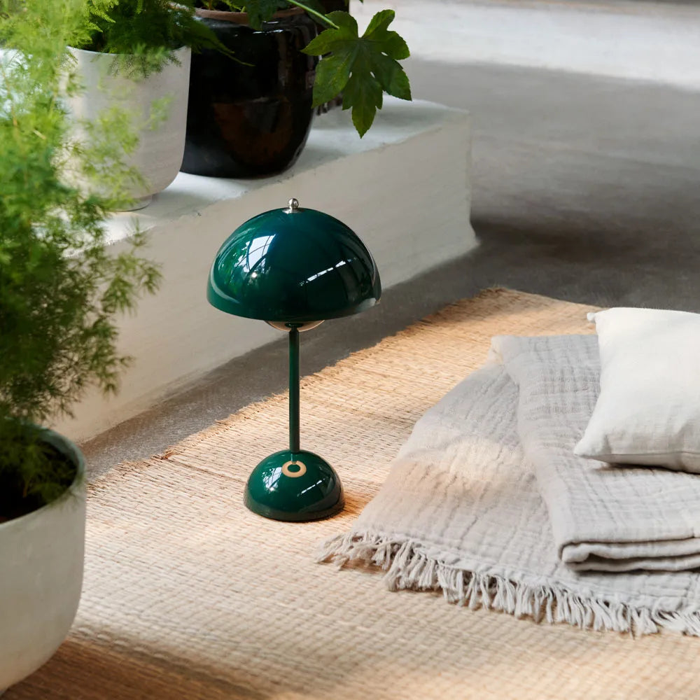 Velora - NordicGlow Modern Mushroom Table Lamp LED Elegant Design