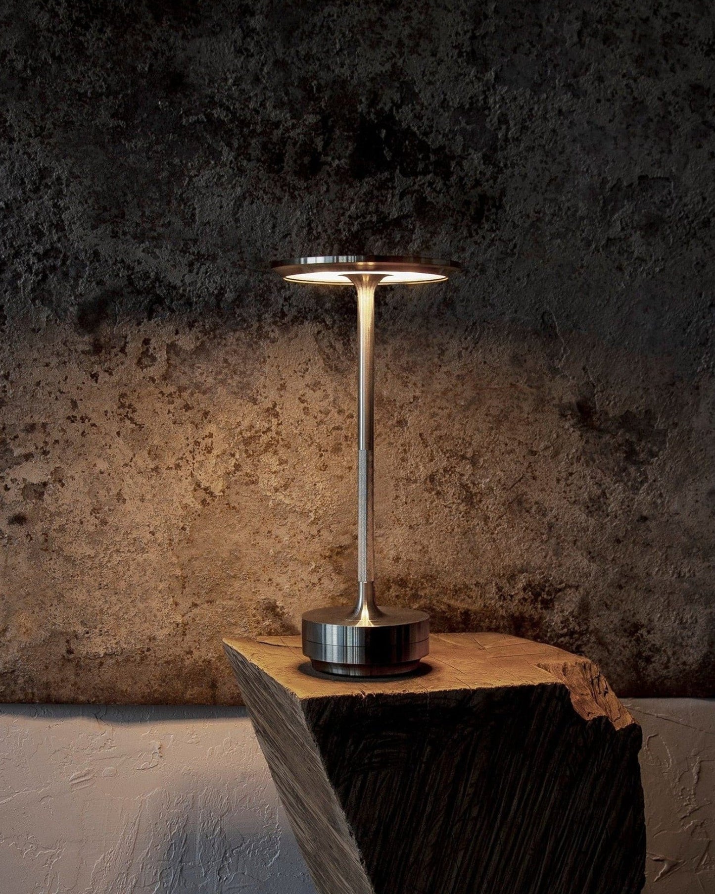 Ambiora - NordicaLight Luxury Wireless Table Lamp For Interiors