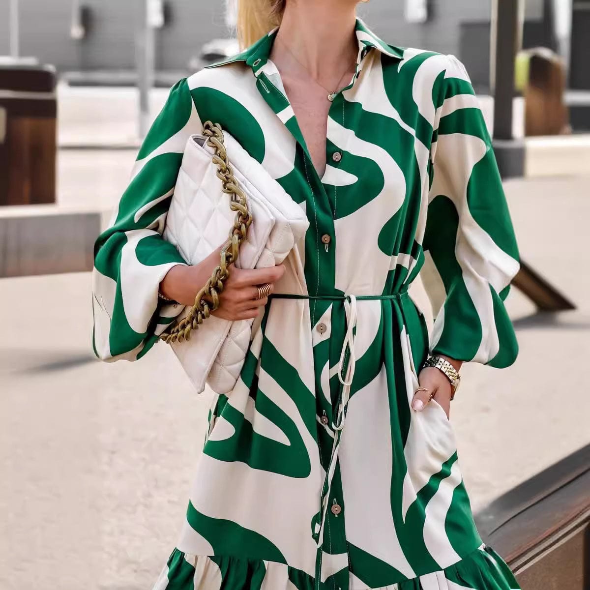 Geneviève - Stylish Women's Maxi Dress with Abstract Pattern and Belted Waist
