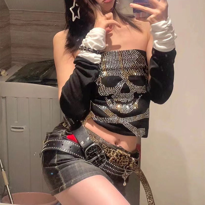 Kit - Stylish Women's Top with Creative Skeleton Motif and Sparkling Accents