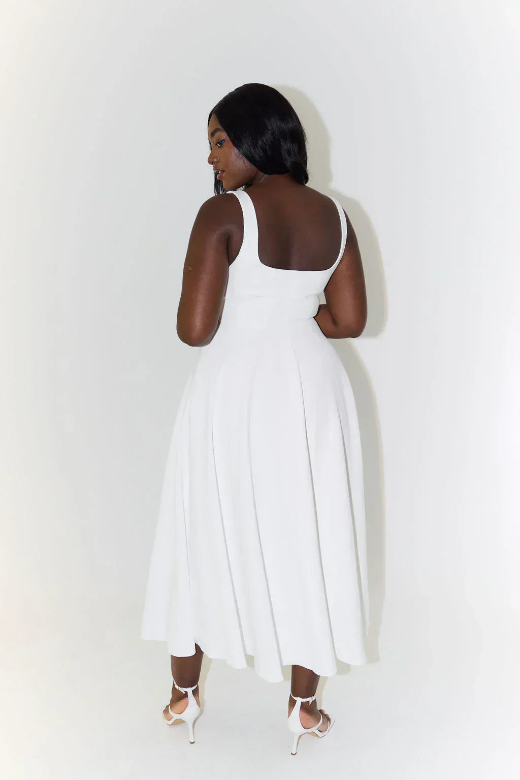 Hattie-Rae - Stylish High-Waisted Square-Neck Midi Dress for Summer Elegance