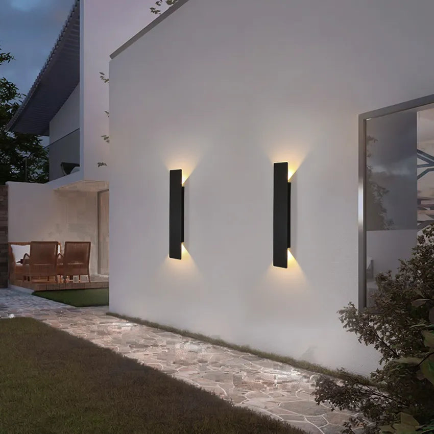 Homedra - RainLight Stylish Weatherproof Aluminum Outdoor Wall Light