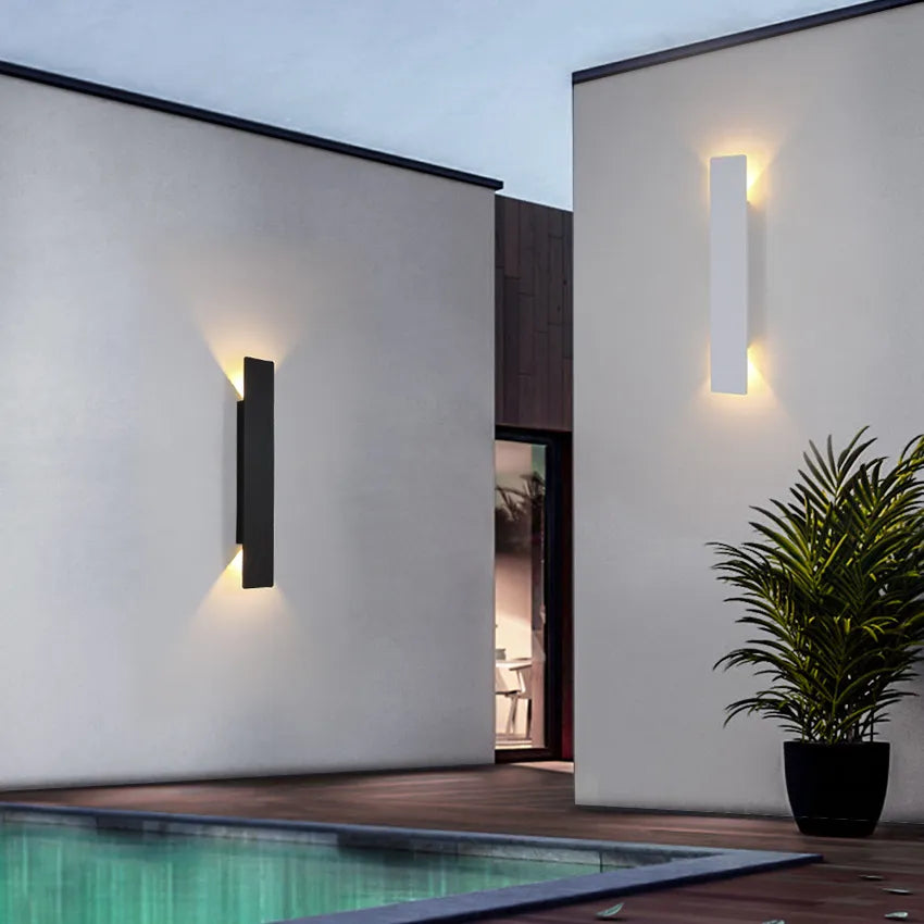 Homedra - RainLight Stylish Weatherproof Aluminum Outdoor Wall Light