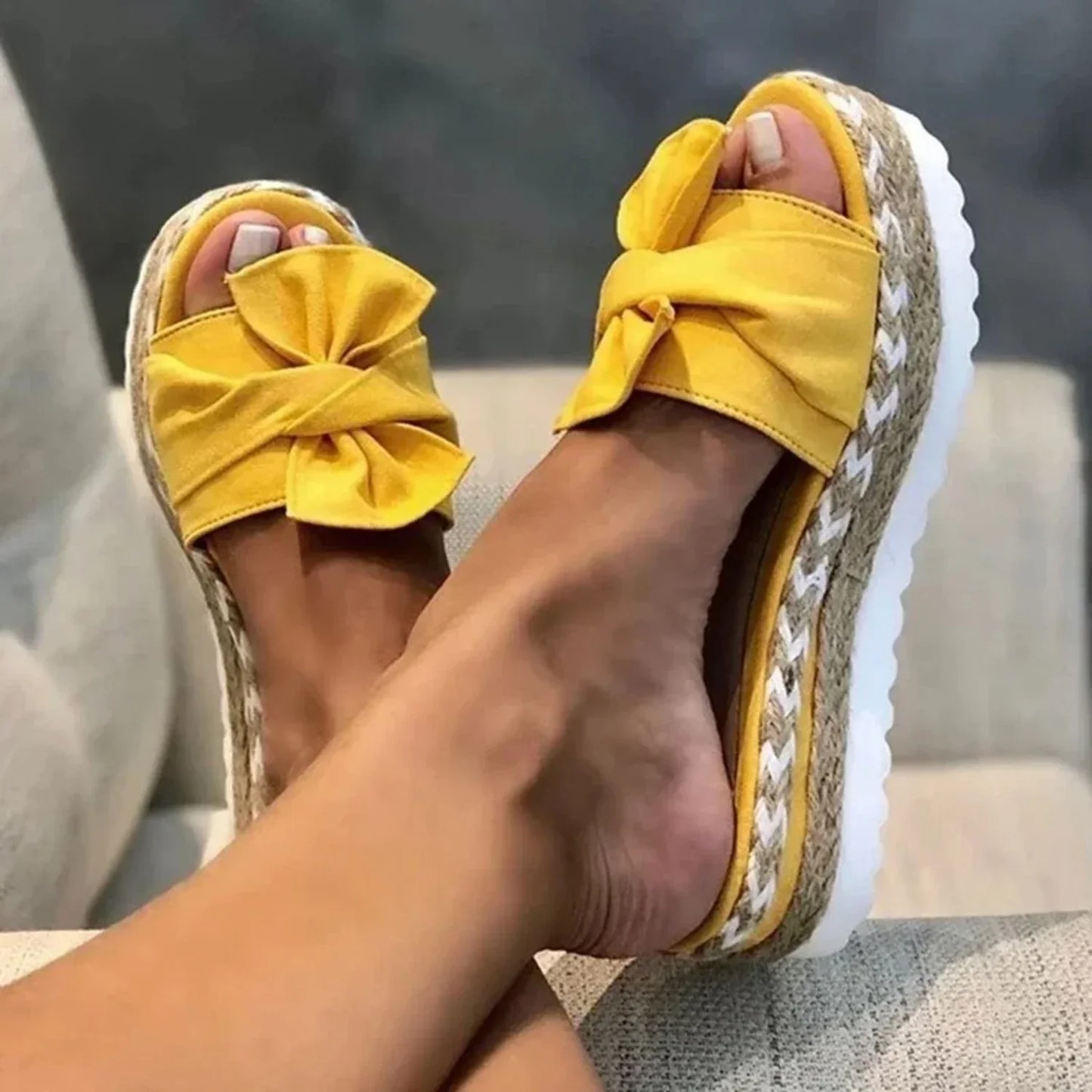 Helene - Trendy Woven Platform Sandals with Knotted Bow Detail