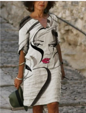 Kinvara - Elegant Women's Dress with Vibrant Floral Patterns