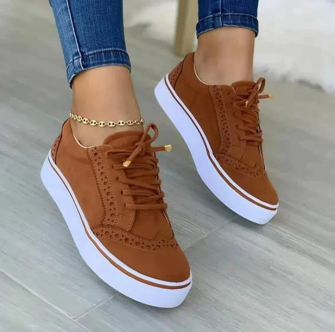 Yseult - Stylish Women's Sneakers for Comfort and Support
