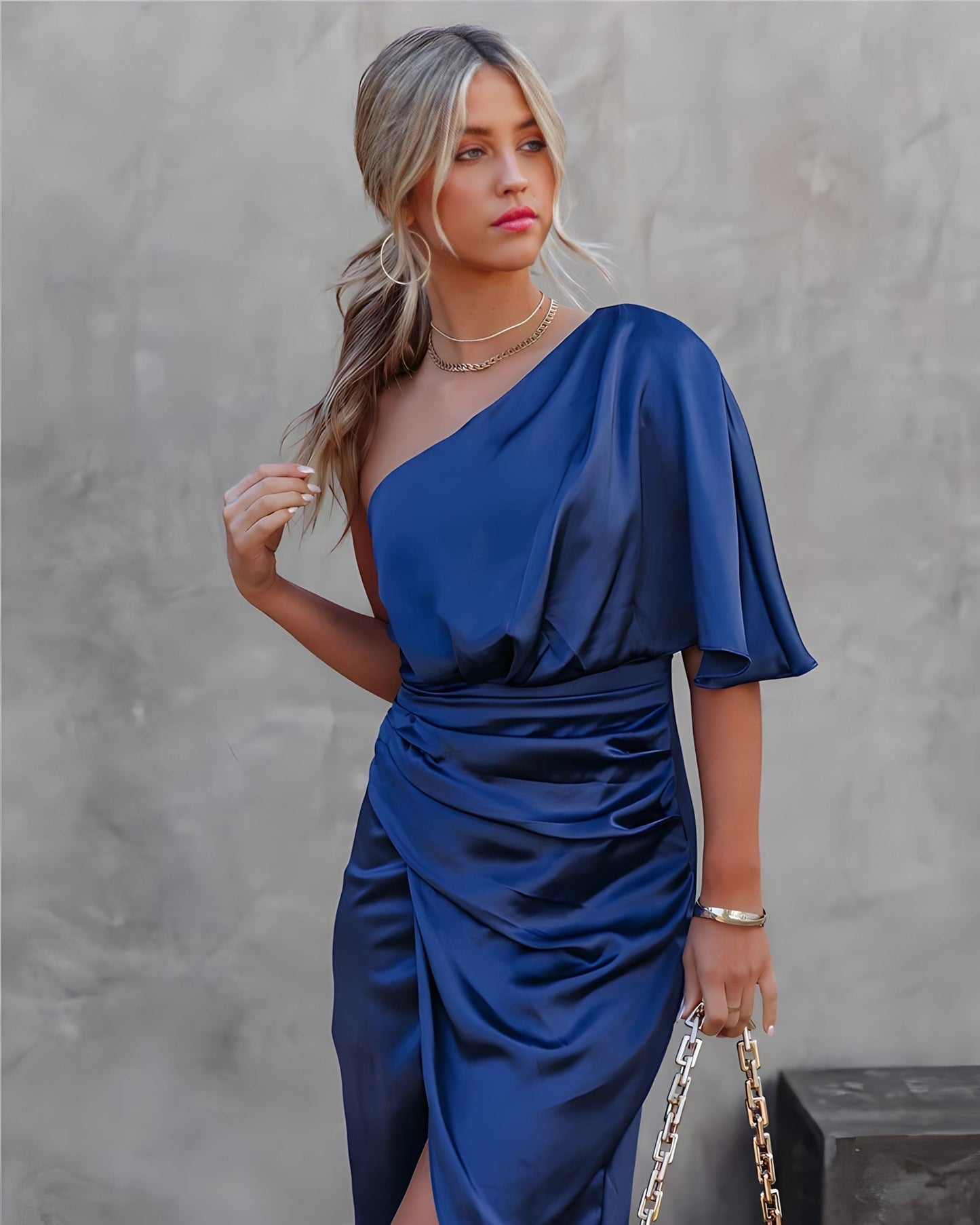 Glynnis- Women's Elegant Dress with One-Shoulder Design and Draped Style