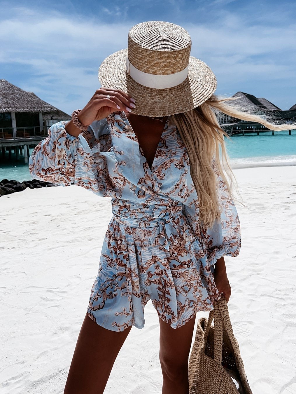 Alayna - Stylish Women's Beach Play Dress with Deep V-neck and Lantern Sleeves