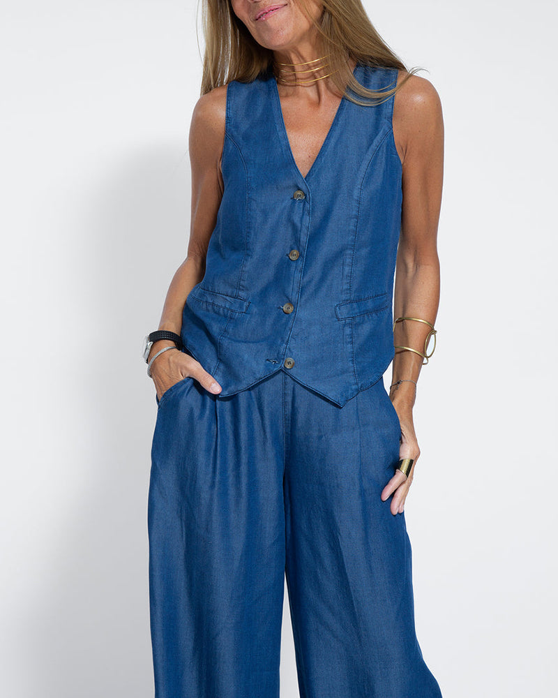 Alexandria - Women's Elegant 2-Piece Linen Set with Wide-Leg Trousers and Cardigan
