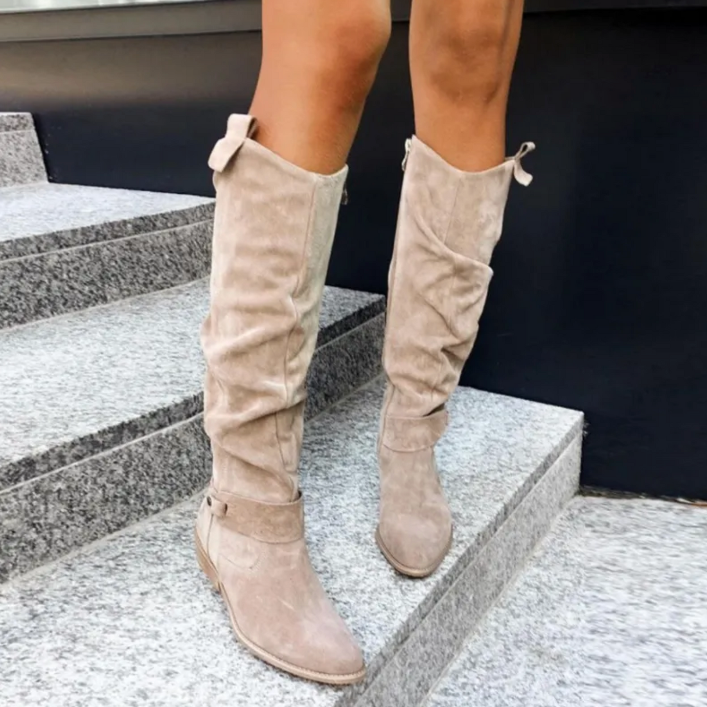 Janine - Fashionable and Sturdy Boots with Timeless Style and Comfort