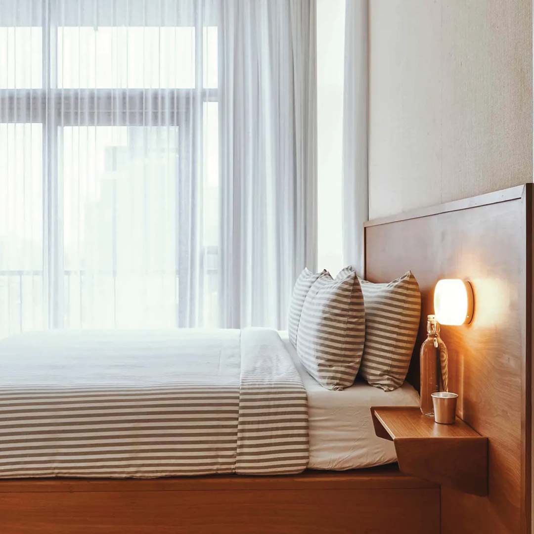 Soluva - Dimple Wall Sconce Light Modern Glass LED Minimal