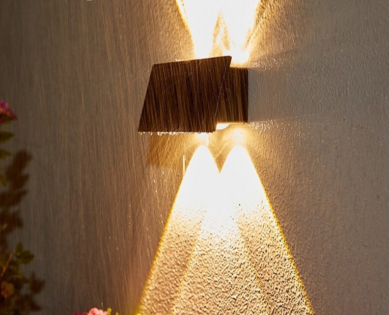 Glowess - SolarRay Solar Wall Lamp Modern Waterproof Lighting for Outdoors