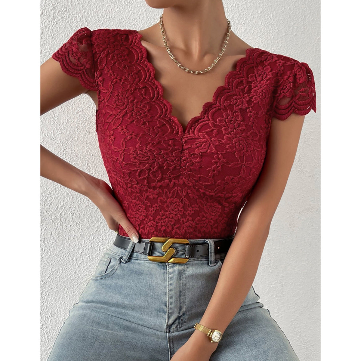 Maryellen - Elegant Bodysuit with Lace Sleeves and V-neck
