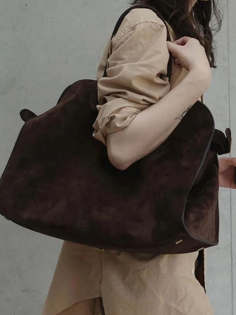 Juno - Elegant Large Capacity Bag in Premium Vegan Leather