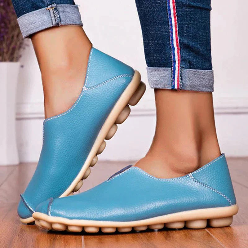 Daphne - Stylish Leather Slippers with Comfortable Fit and Non-Slip Sole