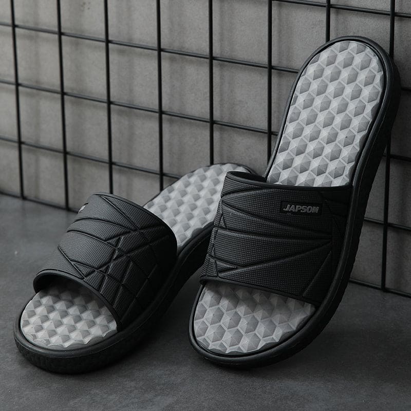 Tate - Comfortable Orthopedic Slippers for Men with Modern Design