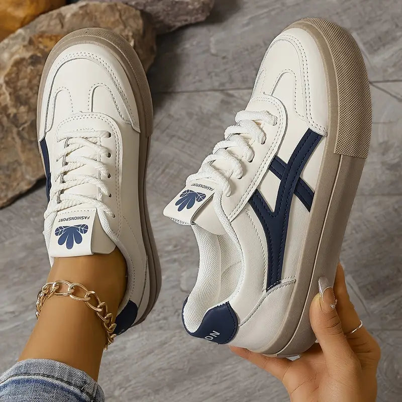 London - Comfortable Orthopedic Low Sneakers with Rubber Sole