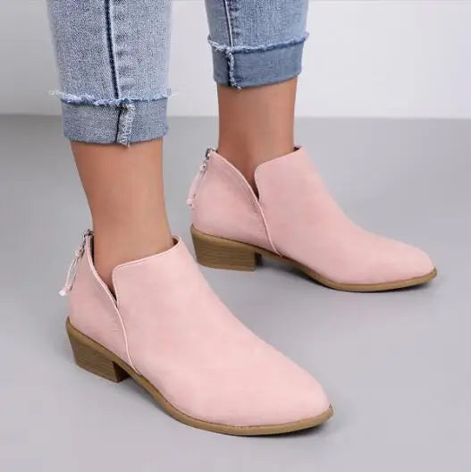 Clarimond - Fashionable Suede Ankle Boots with Timeless Elegance