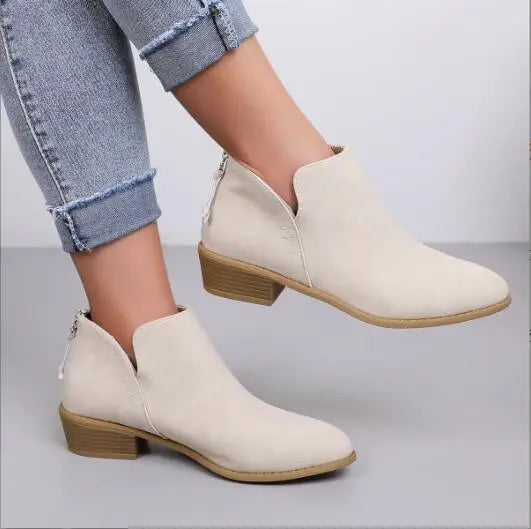 Clarimond - Fashionable Suede Ankle Boots with Timeless Elegance