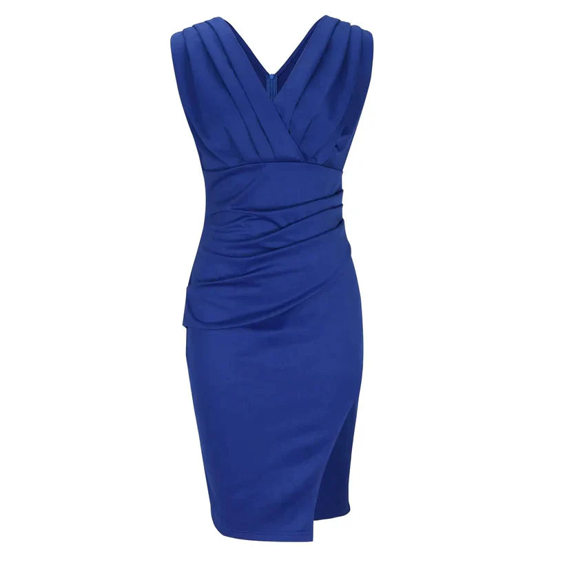 Alda - Elegant Midi Dress with Sleek Design and Chic Slit