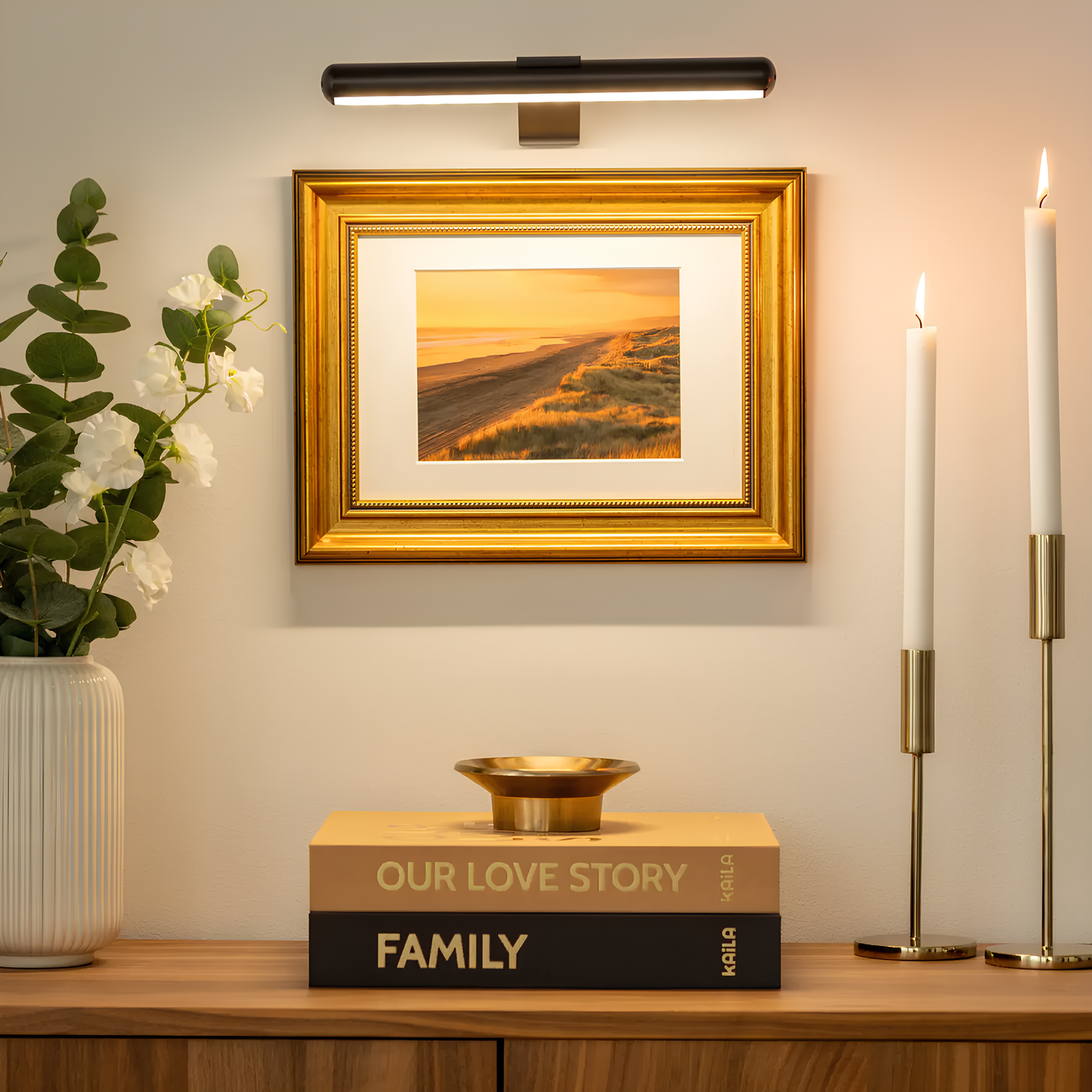 Greenora - ArtGlow LED Wall Lamp Wireless Lighting For Art Lovers