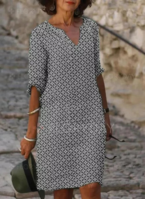 Sidonie- Stylish Loose Dress with Trendy Pattern and V-neck Design