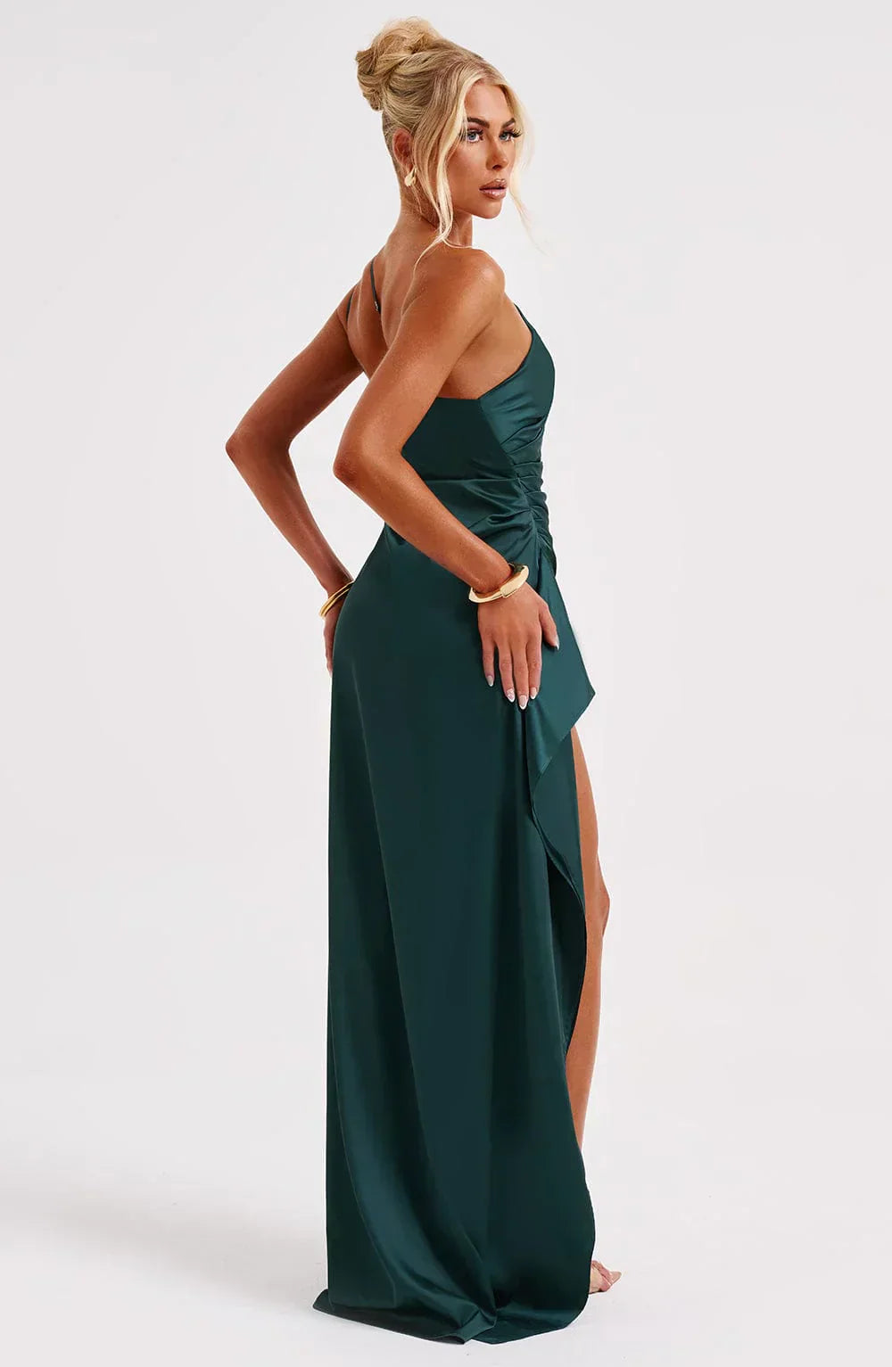 Olivianne - Elegant Pleated Satin Slit Dress with One-Shoulder Design