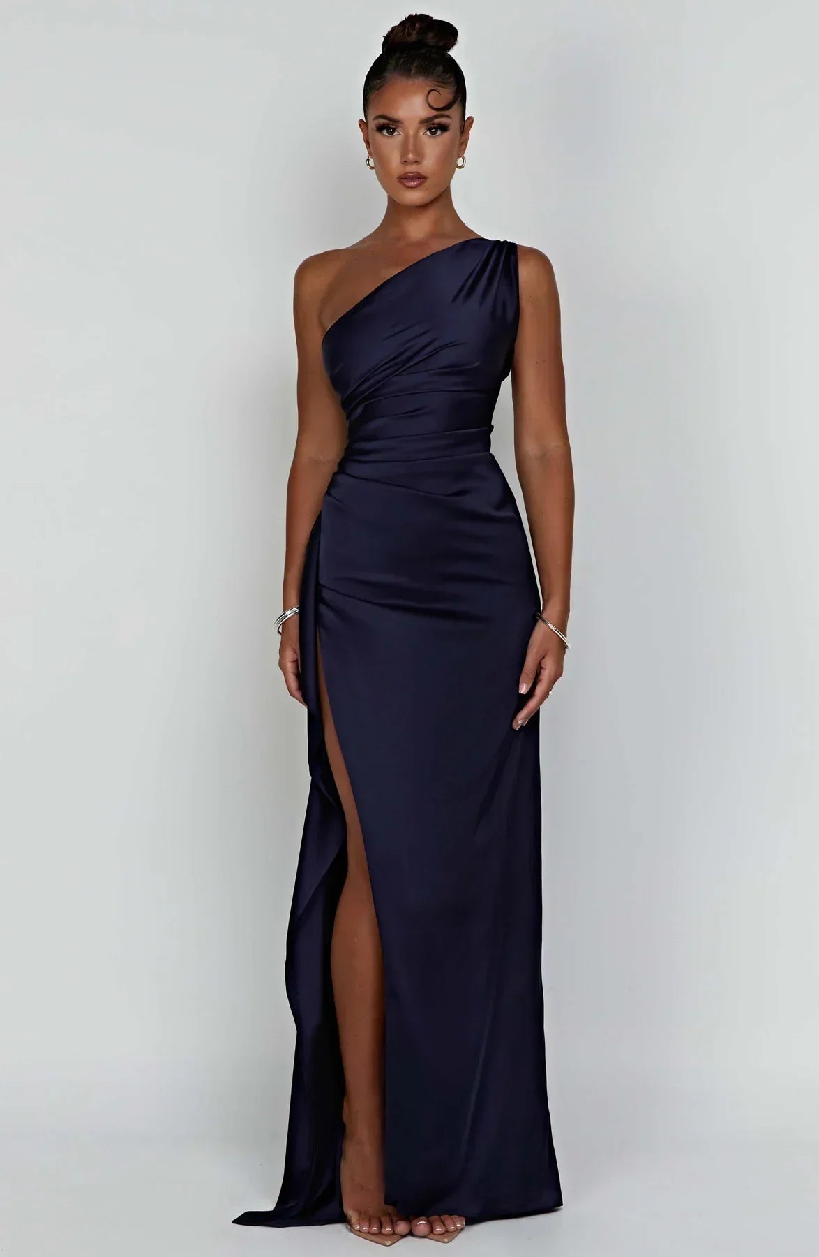 Olivianne - Elegant Pleated Satin Slit Dress with One-Shoulder Design